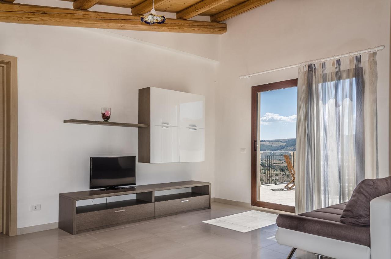 Vivere Gli Iblei - Maison En Plain Air Ragusa Exterior photo