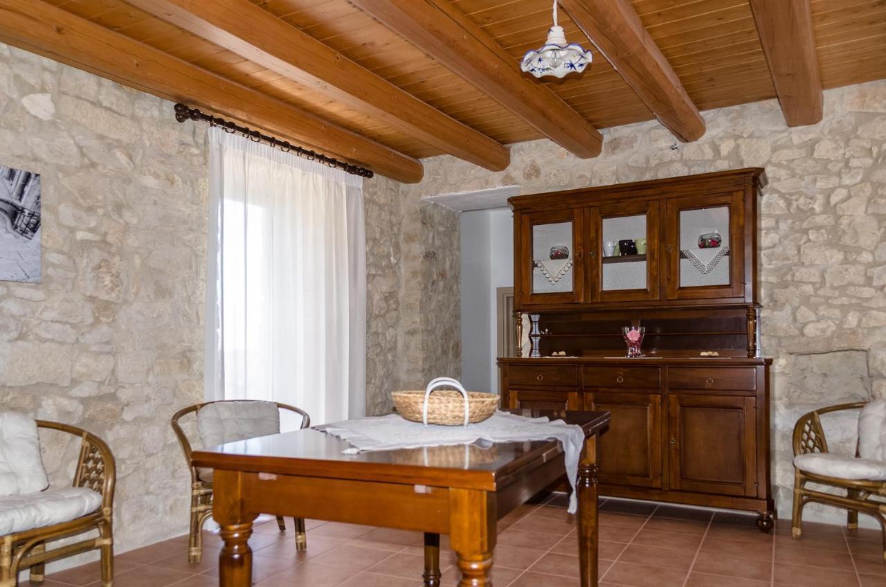 Vivere Gli Iblei - Maison En Plain Air Ragusa Exterior photo