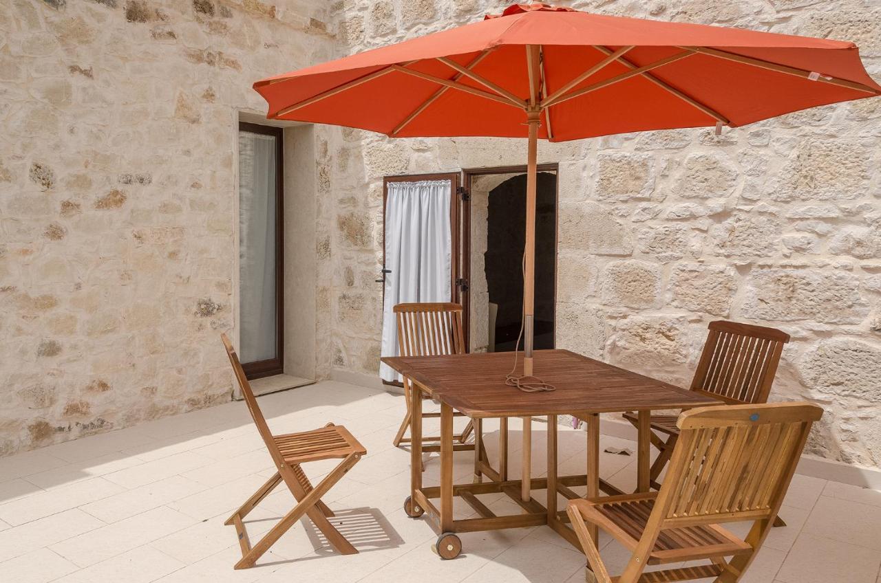 Vivere Gli Iblei - Maison En Plain Air Ragusa Exterior photo