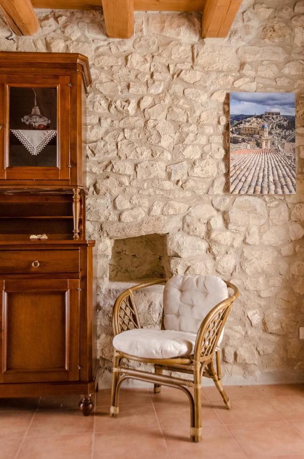 Vivere Gli Iblei - Maison En Plain Air Ragusa Exterior photo